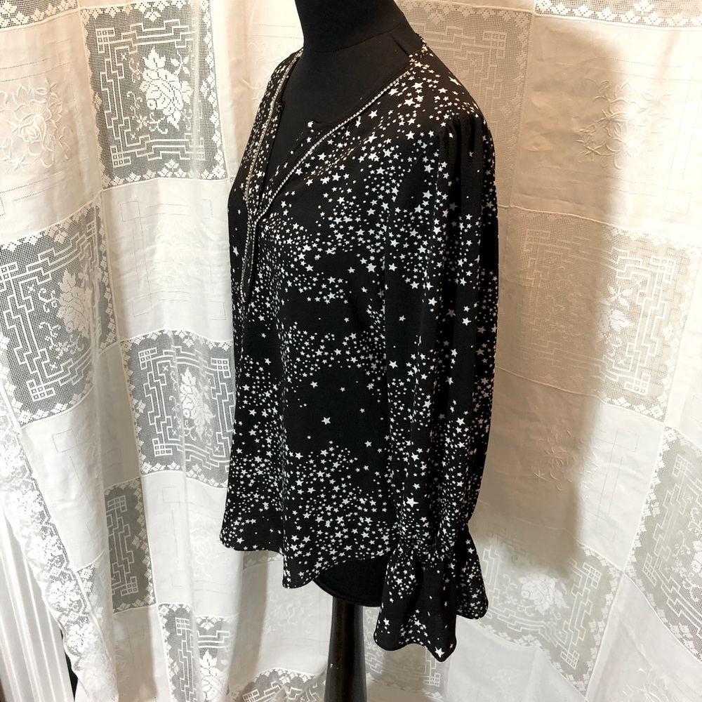 Libby Edelman Size M Long Sleeve Star Blouse